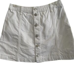 Abercrombie & Fitch White Denim Button-Up Skirt
Size 2